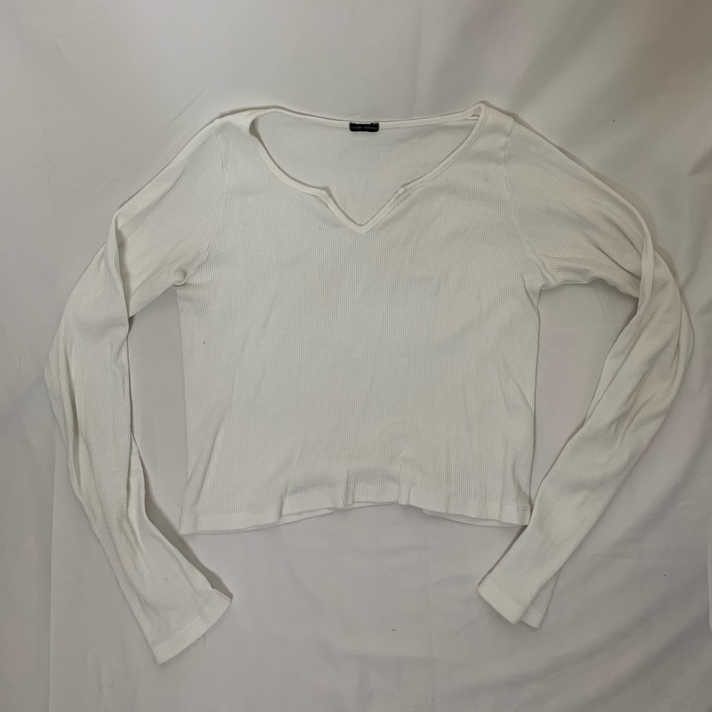 Brandy Melville cropped shirt